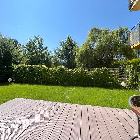 Apartament Z Garazem I Ogrodem Колобжег Екстер'єр фото