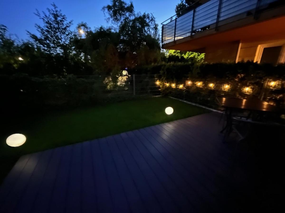 Apartament Z Garazem I Ogrodem Колобжег Екстер'єр фото