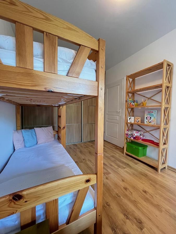 Apartament Z Garazem I Ogrodem Колобжег Екстер'єр фото